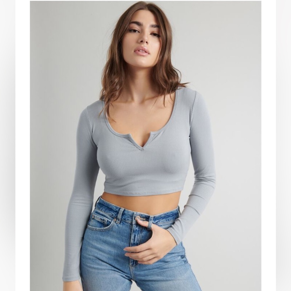 NWT•Garage Notch Kylie Top